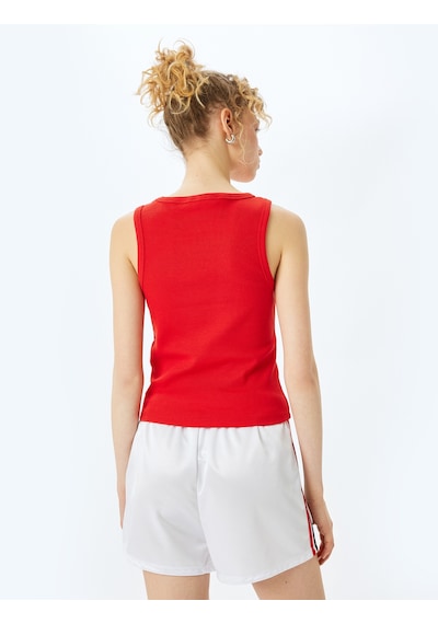 Koton Bisiklet Yaka Kolsuz Slim Fit Basic Atlet Kırmızı 5sal30043ık Kırmızı Koton Bisiklet Yaka Kolsuz Slim Fit Basic Atlet Kırmızı 5sal30043ık Kırmızı