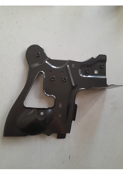 Mazda 3 Sol Çamurluk Paneli