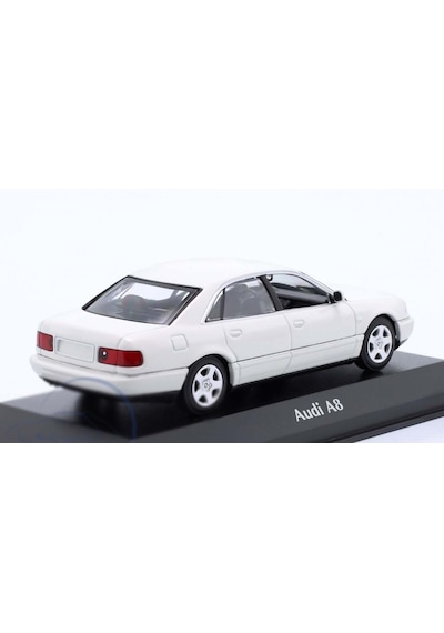 1:43 Ölçek Maxichamps 1999 Audi A8 Diecast Metal Minyatür Model Araba 10cm