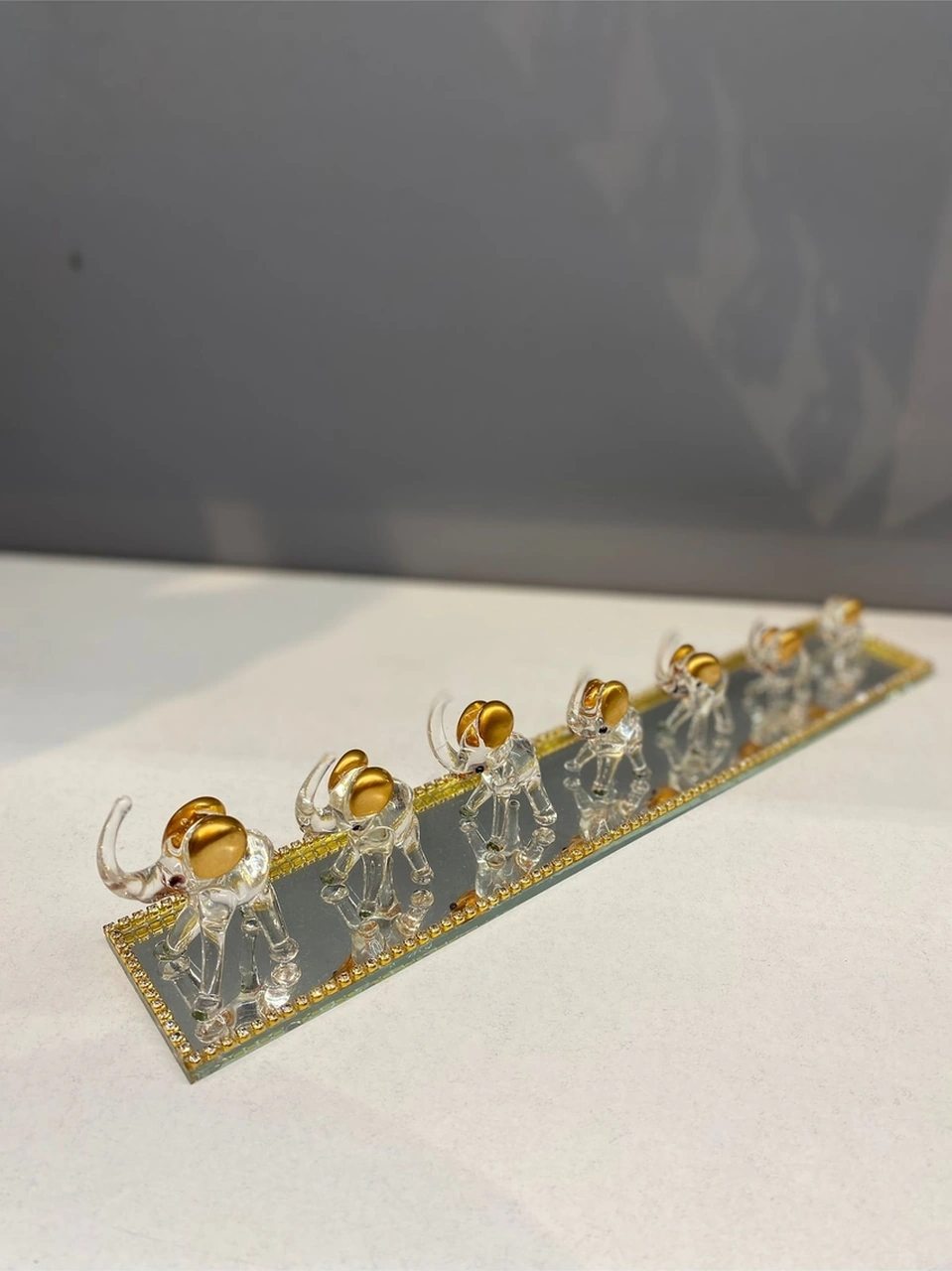 Dekoratif Kristal Cam Büyük Yedili Fil Altın