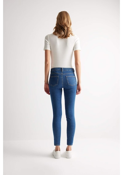 Defacto Rebeca Skinny Fit Yüksek Bel Dar Paça Bilek Boy Jean Pantolon C7609AX24AUNM28 Mavi