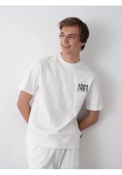 Erkek Çocuk 1983 Yazılı Pamuklu Oversize T-shirt Şortlu Takım-15797 Ekru