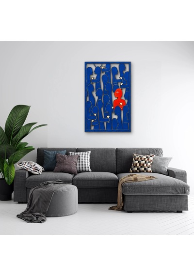 Mavi Kalabalıkta Kırmızı Figür Metal Tablo 62x95 Cm Çok Renkli
