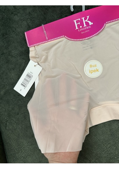 Amelia Premium Buz İpek Ultra Hafif-ince İz Belli Etmez Dikişsiz İpek Hisli Orta Bel Boxer Pudra Amelia Premium Buz İpek Ultra Hafif-ince İz Belli Etmez Dikişsiz İpek Hisli Orta Bel Boxer Pudra