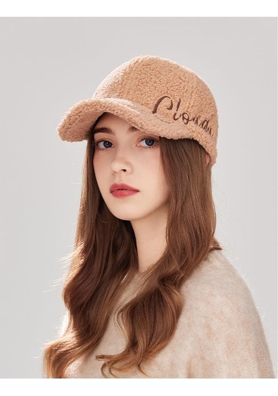 Valkyrie Peluş Şapka Kadın Erkek Unisex Kışlık Şapka Cloud Nakışlı Ayarlanabilir Bej Teddy Şapka Kahve Kahverengi