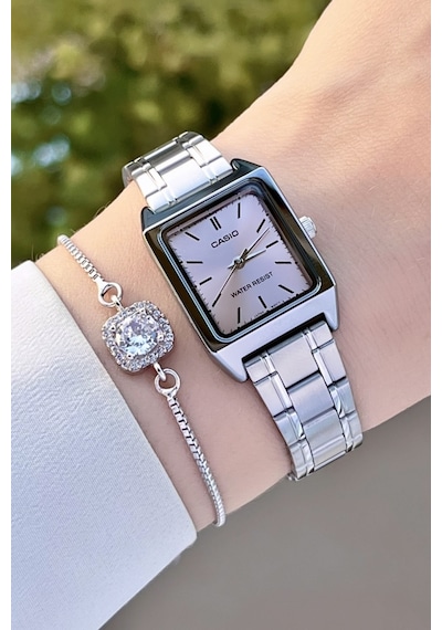 Casio Csıste76 Kadın Kol Saati