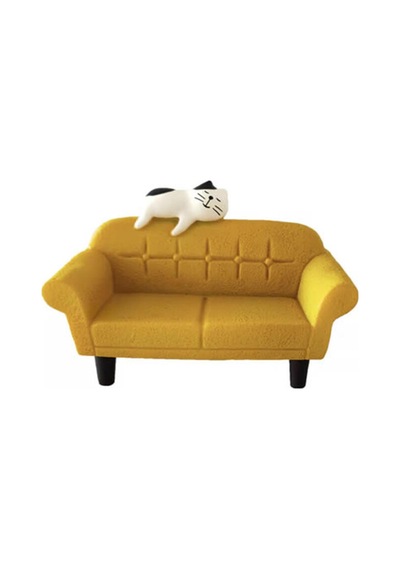 Sarı Koltuklu Kedi Mini Figür