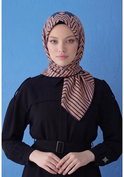 La Boutique Yaz Serinliği Güz Eşarp - 90 X 90 -2082-01 Lacivert