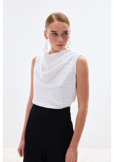 Sateen Puantiye Desenli Kolsuz Bluz - Ekru-136750 Ekru