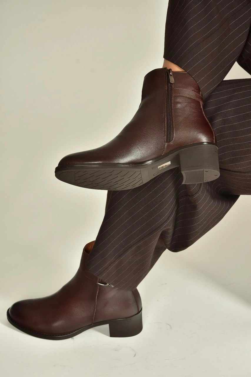 Fox Shoes V555311503 Kahverengi Hakiki Deri Alçak Topuklu Kadın Bot Kahverengi-hakiki Deri Fox Shoes V555311503 Kahverengi Hakiki Deri Alçak Topuklu Kadın Bot Kahverengi-hakiki Deri