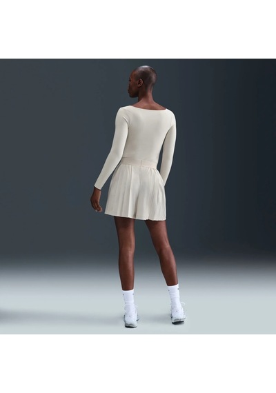 Nike 24.7 Perfectstretch Dri-fıt Pleated Short Kadın Şort-sportxstore Bej