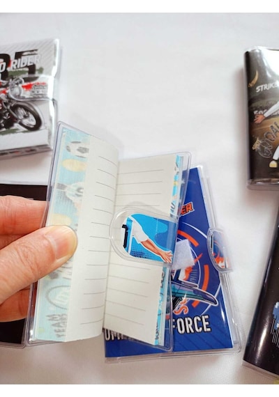 Defter Not Anı Cep Defteri 70 Yaprak Çizgili Cırtlı Figür Renklerden Biri Gelir 11x8 Cm Küçük Boy Renkli