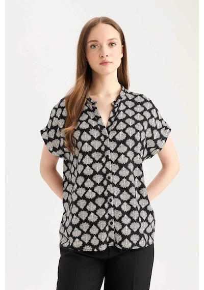 DeFacto Regular Fit Apaş Yaka Desenli Kısa Kollu Gömlek I6173AZ25SMBK81