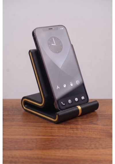 Vero Siyah Üzeri Gold Şeritli Masaüstü Telefon Tutucu Ve Tablet Standı - Modern Oyuncu Aksesuarı