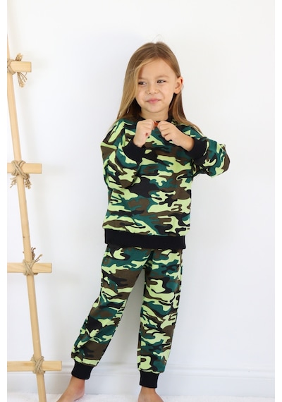 Harika Kids Kız-erkek Unisex Çocuk İki İplik Kumaş Orta Kalınlıkta Nakışlı Örme Basic Eşofman Takımı 001