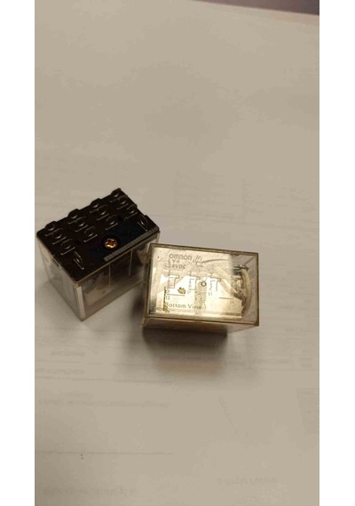 Ly4 24v Omron 10a