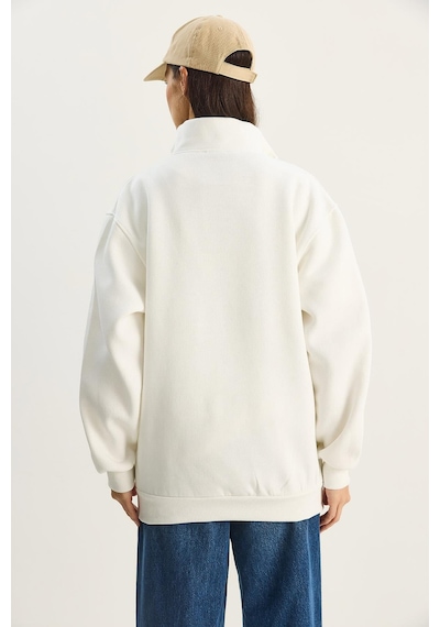 Shade Kadın Nyc Nakış İşlemeli Yakası Fermuarlı Üç İplik Şardonlu Oversize Sweatshirt 60283767 - Beyaz Shade Kadın Nyc Nakış İşlemeli Yakası Fermuarlı Üç İplik Şardonlu Oversize Sweatshirt 60283767 - Beyaz