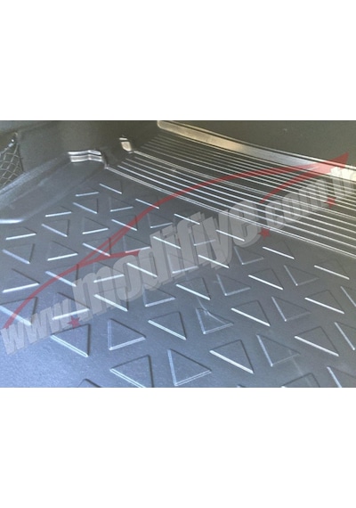 E Seri W212 2010-2015 Arası 3D Kauçuk Rampalı Bagaj Havuzu