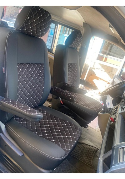 Volkswogen Transporter 4+1 2015 2022 Arası Uyumlu Siyah Zemin Beyaz Nakışlı Siyah Deri