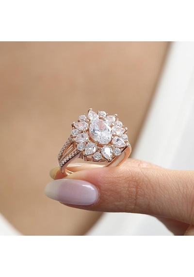 Mia Vento Effective Diamond Paris Işıltısı Rose Renk Işıltılı Gümüş Yüzük