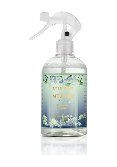 Nurxos 9688 Nilüfer Kutulu 2 Adet Kokulu Mum + Freshener Oda Spreyi