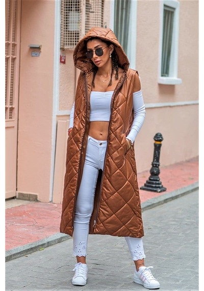 Veraura Lifestyle Kahverengi Kapüşonlu Cepli Baklava Desen Uzun Şişme Yelek