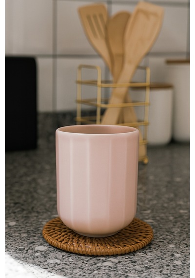 Bevel Pembe Seramik Kulpsuz Mug Pembe