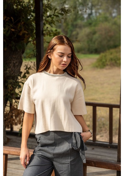 Verdeblanco Taşlı Yaka Basic Bluz Krem Krem