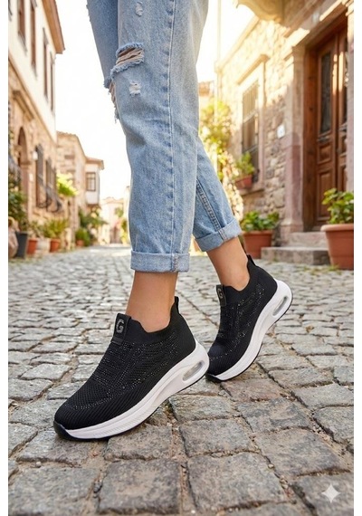 Guja 26y302-1 Rahat Air Taban Taşlı Tekstil Bağcıksız Spor Sneaker Kadın Ayakkabı Siyah