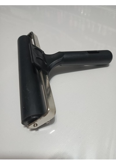 Gebzeli Linol Baskı Merdanesi Sert Plastik Sap 15cm Genişlik 3cm Yükseklik
