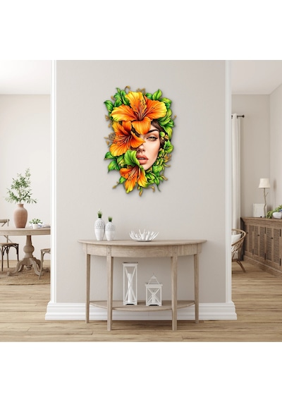 Turuncu Zambaklı Kadın Portresi - Metal Tablo - Dec0276 53 X 80 Cm Çok Renkli