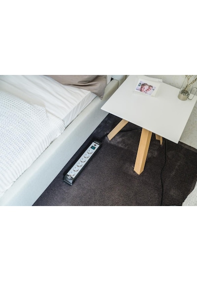 Brennenstuhl Premium-line Serisi 6 Soketli 5 Metre Kablolu Anahtarlı Uzatma Priz