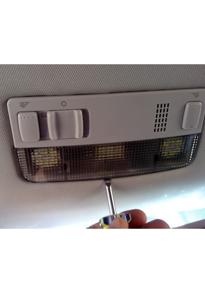 Volkswagen Golf Bora Passat Tavan Lambası Bora Tavan Lambası Bej Veya Gri Renk Tek 3B0947105