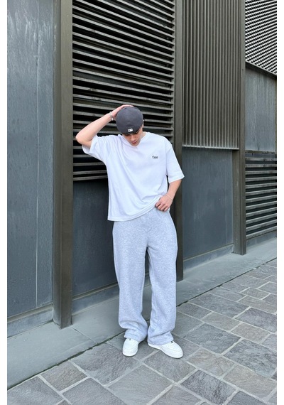 Flaw Nakışlı Oversize Tişört Beyaz Beyaz