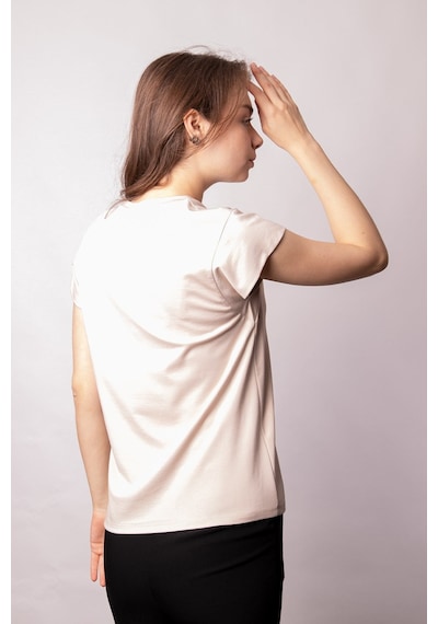 Kadın İpeksi Kumaş Geniş Sıfır Yaka Kısa Kol Tshirt Bluz-bej Bej Kadın İpeksi Kumaş Geniş Sıfır Yaka Kısa Kol Tshirt Bluz-bej Bej