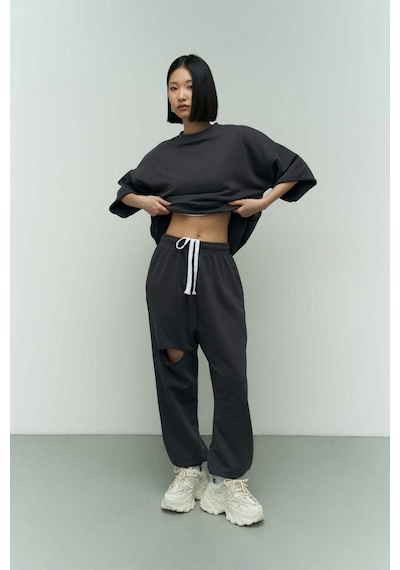 Mai Collection Mai Studios Co. Lion Antrasit Oversize T-shirt Yırtıklı Eşofman Takım Antrasit Mai Collection Mai Studios Co. Lion Antrasit Oversize T-shirt Yırtıklı Eşofman Takım Antrasit
