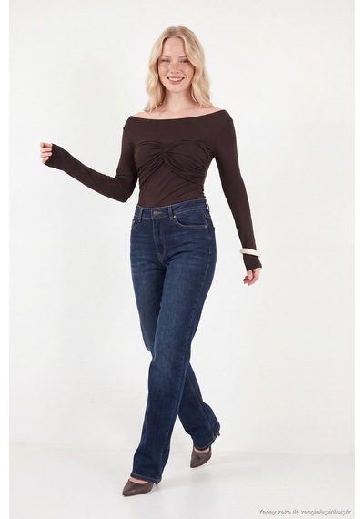 Lela Göğüs Drape Detaylı Kayık Yaka Bluz Kadın Bluz 5867117 Kahve