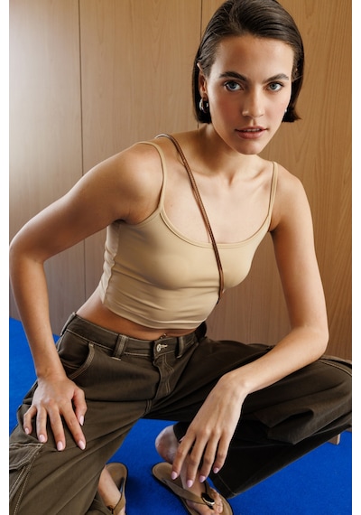Genius Store Kadın Scuba Kumaş İp Askılı Crop Top Crop-atlet Bej