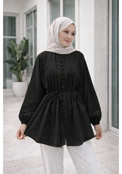 Unika Boutique Kadın Önü Pile Detaylı Gömlek Siyah