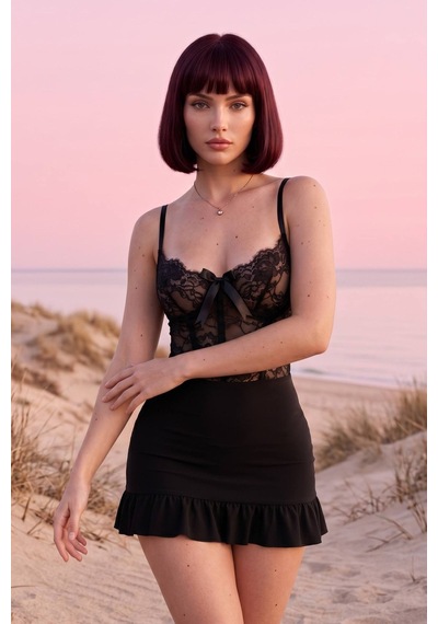 Suısy Moonlight Sonata Siyah Dantel Büstiyerli Fırfırlı Mini Gecelik