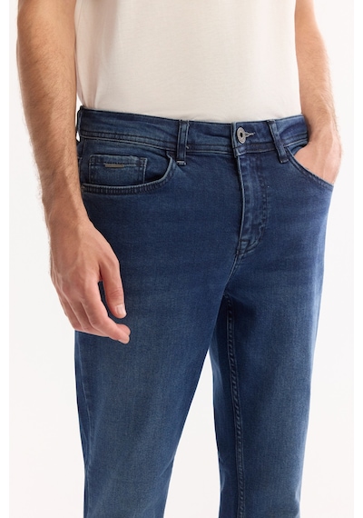 Avva Erkek Lacivert Klasik Bel Eskitme Yıkamalı Elastan Berlin Slim Fit Jean Pantolon A42y3519 Avva Erkek Lacivert Klasik Bel Eskitme Yıkamalı Elastan Berlin Slim Fit Jean Pantolon A42y3519