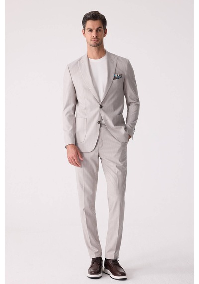 Erkek Bej Slim Fit Çizgili Torba Cep Jogger Pantolonlu Sivri Yaka