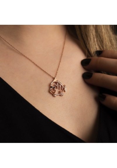 İndigo Takı Küçük Sevimli Balık Rose Gümüş Kolye