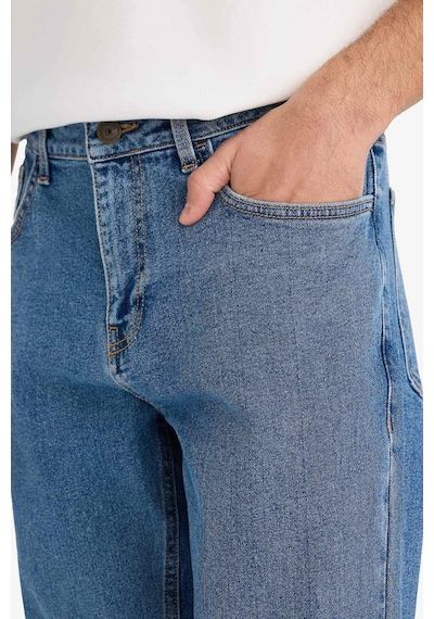 Defacto Diago Comfort Fit Rahat Kalıp Yüksek Bel Geniş Paça Jean Pantolon D9839AX25SP Mavi Defacto Diago Comfort Fit Rahat Kalıp Yüksek Bel Geniş Paça Jean Pantolon D9839AX25SP Mavi