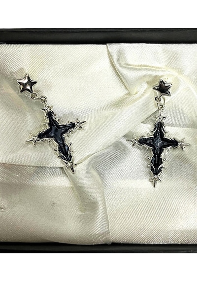 Dükkan Design Black Star Cross Yıldızlı Haç Küpe Siyah - Gümüş