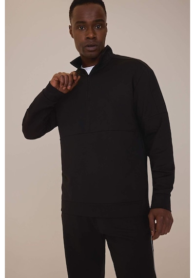 DeFactoFit Standart Fit Dik Yaka Fermuarlı Skuba Dalgıç Kumaş Sporcu Sweatshirt D7305AX25SPBK81