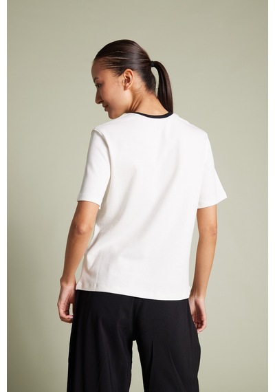 Pamuklu Kısa Kollu Kontrast Bisiklet Yaka T-shirt Ekru