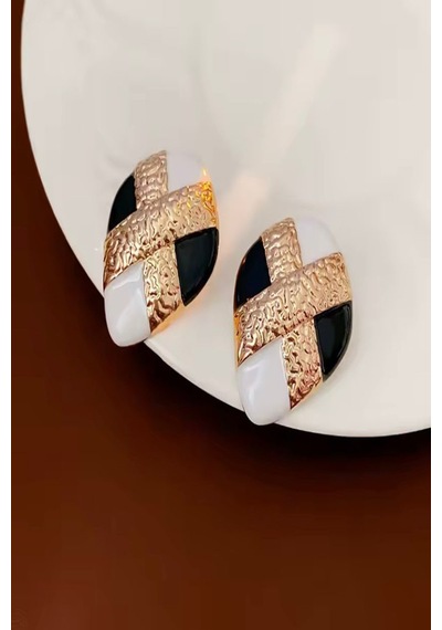 Kadın Küpe Özel Seri İthal Gold İşleme Siyah Beyaz Vintage Küpe Çok Renkli