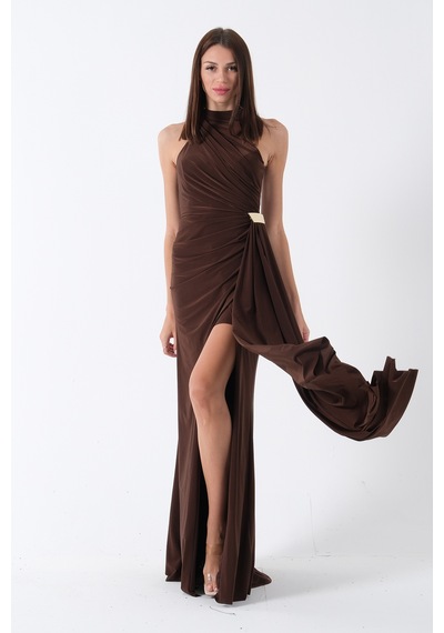 Feminist Kahve Halter Yaka Drapeli Beli Gold Toka Detaylı Straplez Abiye 9705862 Kahverengi Feminist Kahve Halter Yaka Drapeli Beli Gold Toka Detaylı Straplez Abiye 9705862 Kahverengi