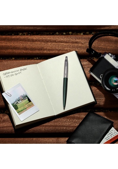 Parker Jotter Xl Tükenmez Kalem / Greenwich Mat Yeşil / Orta Uç / Mavi Mürekkep / Hediye Kutusu Çok Renkli